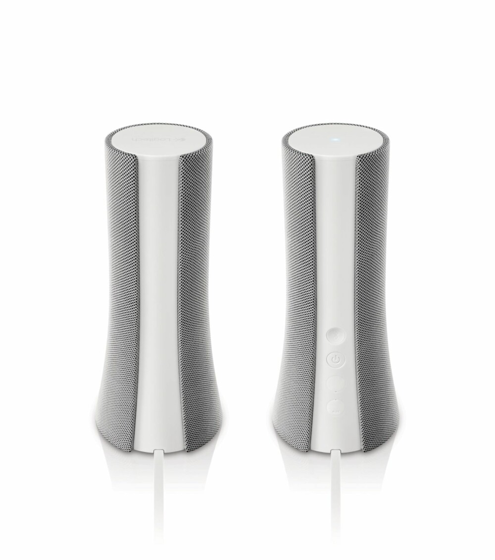 LEKKERT: Logitech har laget et par lekre høyttalere. De ser ut som to vaser kledd i høyttalerstoff.