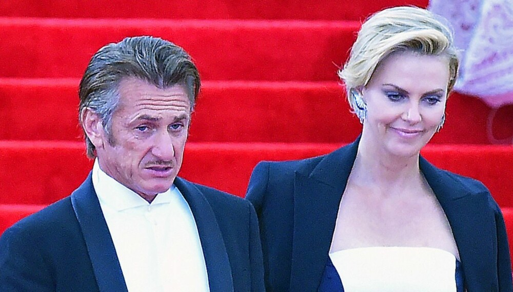 Hett par: I januar ble Sean Penn og Charlize Theron observert for første gang sammen. Siden har Hollywood-paret tatt helt av med kjærligheten til hverandre.