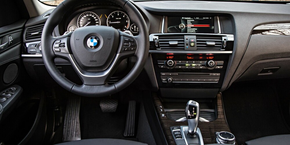 FØRERMILJØ: BMW X3. FOTO: Produsent