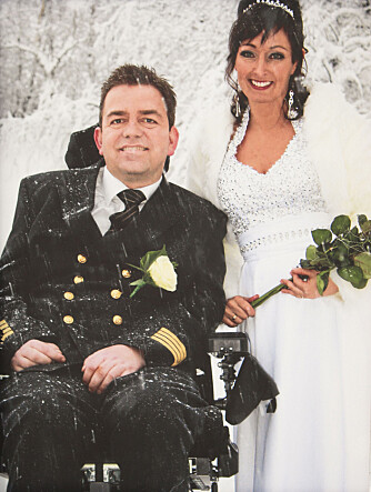 BRYLLUP: Frank og Linda giftet seg 12.12.2012. Da lavet snøen ned.