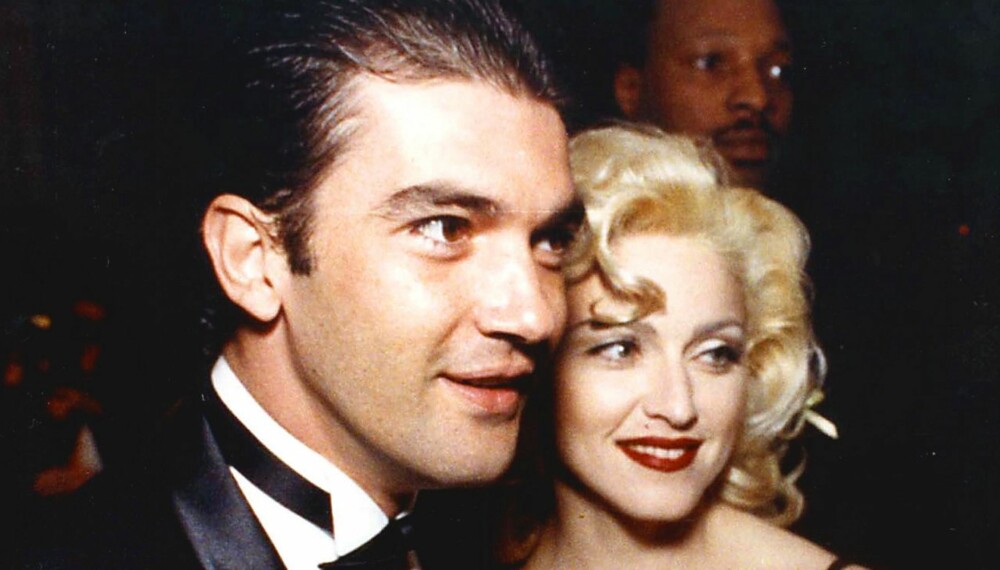 SAMMEN PÅ FILM: Da Antonio Banderas først kom til USA, var han med i Madonnas dokumentarfilm «Truth or Dare». Samtidig skal superstjernen ha gjort alt hun kunne for å få den spanske kjekkasen som elsker.