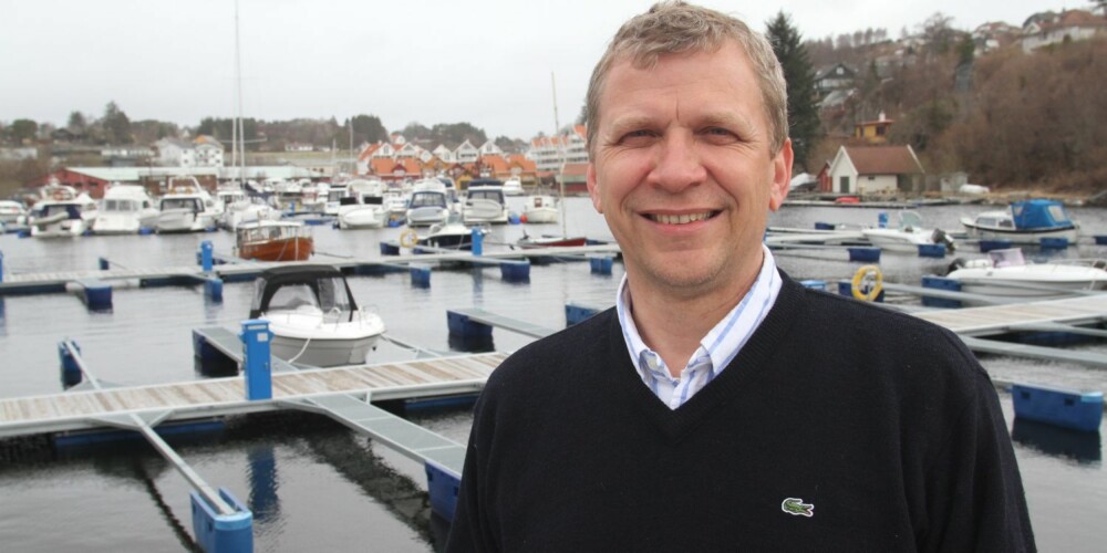 SAMARBEID: Åge Wee vil samarbeide med båtforeningene for å sikre spredning av flere hummerhus langs hele norskekysten.