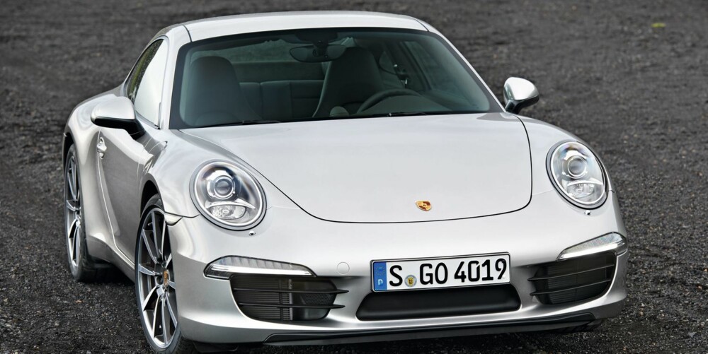 KONKURRENT: Porsche 911 Carrera S. FOTO: Stefan Warter