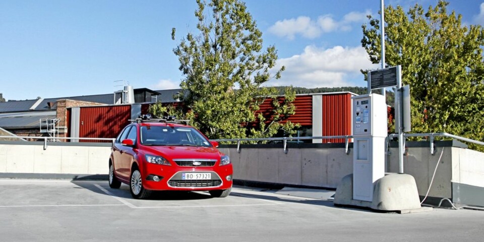 Det kan være smart å parkere inntil en vegg.