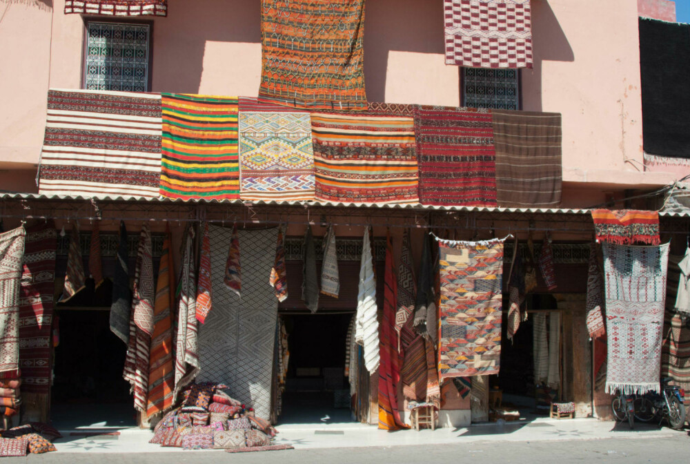 MAROKKO: I Marokko pruter man de fleste steder, spesielt på byens mange markeder. FOTO: Colourbox