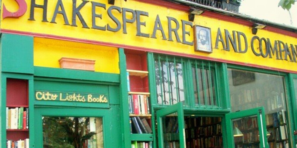 HISTORISK: Denne bokhandelen er en institusjon i Paris og et must om du befinner deg på "Left bank".