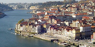 PORTO: Ribeira, Portos historiske sentrum, kom med på UNESCOs Verdensarvliste i 1996. I 2001 var Porto «Europas kulturhovedstad» sammen med den nederlandske byen Rotterdam.