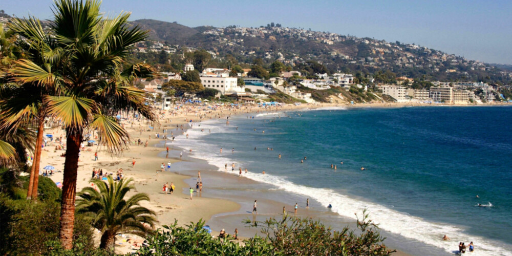 ORANGE COUNTY: Langs hele kysten av California finner du vakre strender, som her i Laguna Beach.