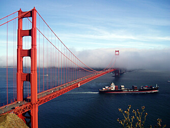 GOLDEN GATE BRIDGE: Den ikoniske broen er et must når du besøker San Fransisco.