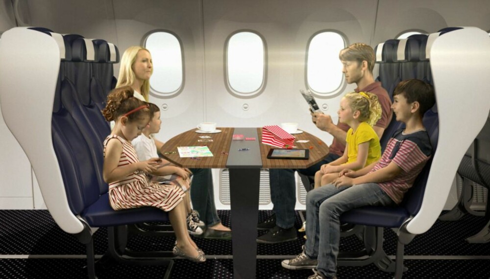 FAMILIESALONG: En av de nye lanseringene er familiesalonger. Her kan hele familien sitte samlet, face to face. FOTO: Thomson Airways