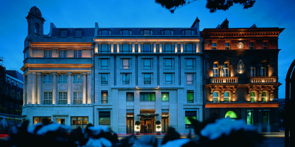 BO FINT: På luksushotellet Westin bor du ikke bare flott, men også midt i smørøyet i Dublin.
