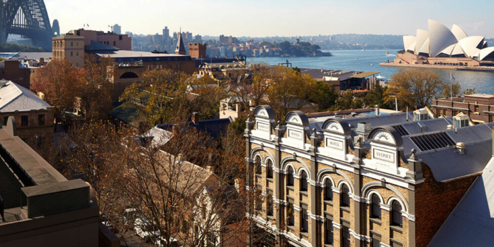 HISTORISK: Området The Rocks er den eldste delen av Sydney, og hjem til mange gamle og hyggelige puber, museer og utstillinger.