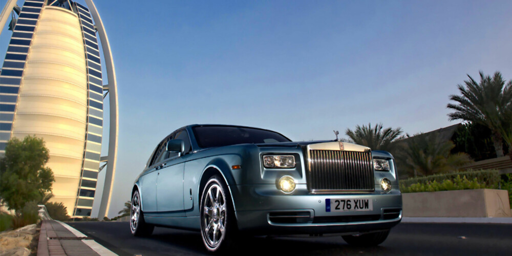 LUKSUS PÅ HJUL: Rolls Royce har laget en luksusbil som bare er til salgs i Midtøsten.