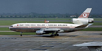 TURKISH AIRLINES FLIGHT 981: Flyet som styrtet rett etter avgang fra Orly-flyplassen ved Paris. Her fotografert på London Heathrow.