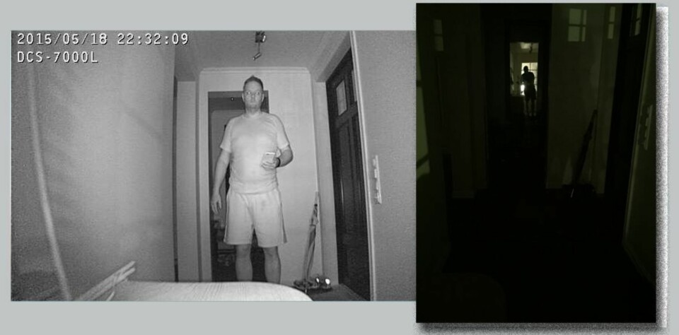 NATT BLIR DAG: Bildet til venstre er tatt av webkameraet til D-link (DCS-7000L) i et så og si helt mørklagt rom. Til høyre ser du hvor mørkt rommet var.
