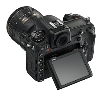SEMIPROFT: Nye Nikon D500 er et kamera som skal passe for både fotoentusiastene og proffe fotografer. Det blir en direkte konkurrent til Canon EOS 7D Mark II.