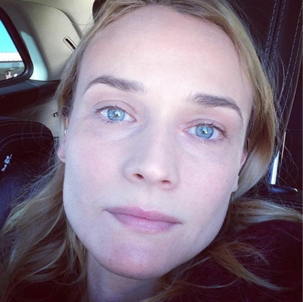 SMINKELØS PÅ INSTAGRAM: Jeg vet ikke hvorfor jeg fortsatt ser ut som en tenåring noen ganger, skriver Diane under bildet, og hashtagger det med #sky, #nomakeup, #thegoodolddays. SMINKELØS PÅ INSTAGRAM: Jeg vet ikke hvorfor jeg fortsatt ser ut som en tenåring noen ganger, skriver Diane under bildet, og hashtagger det med #sky, #nomakeup, #thegoodolddays.