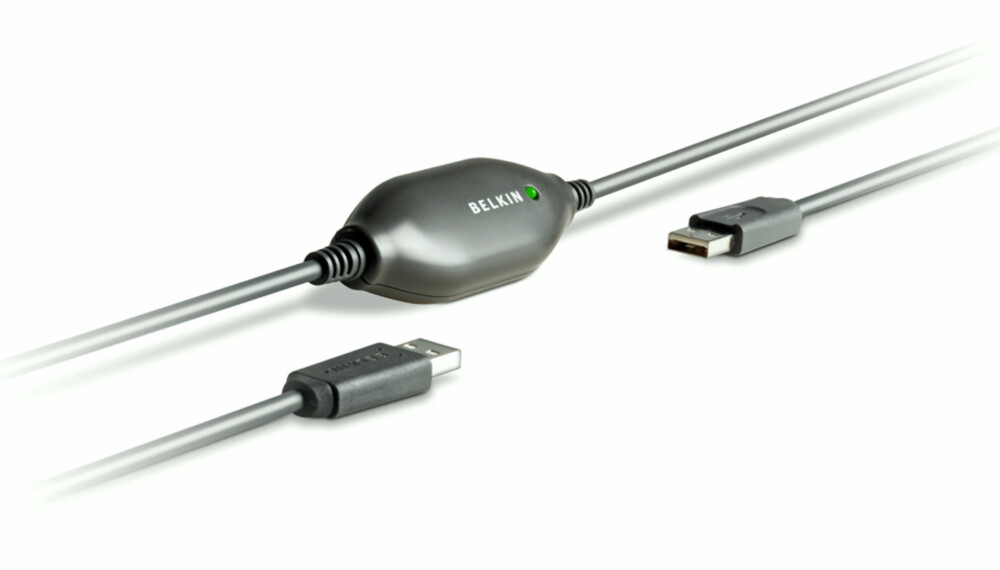 USB-KABEL: En rask måte å overføre store datamengder på, er å bruke en såkalt «Easy Transfer Cable» for USB. Denne varianten fra Belkin koster i underkant av 300 kroner på nett.