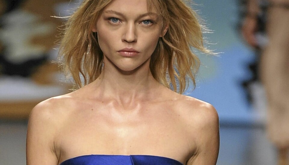 SLITEN: Man har lett for å se sliten ut med mørke ringer under øynene.