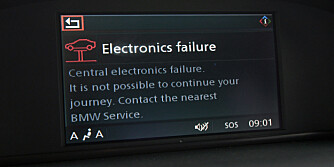 FEILMELDING: De fleste elektronikkfeil løses ved oppgraderinger. Sjekk at ""din"" bil har vært gjennom alle serviceinnkallinger