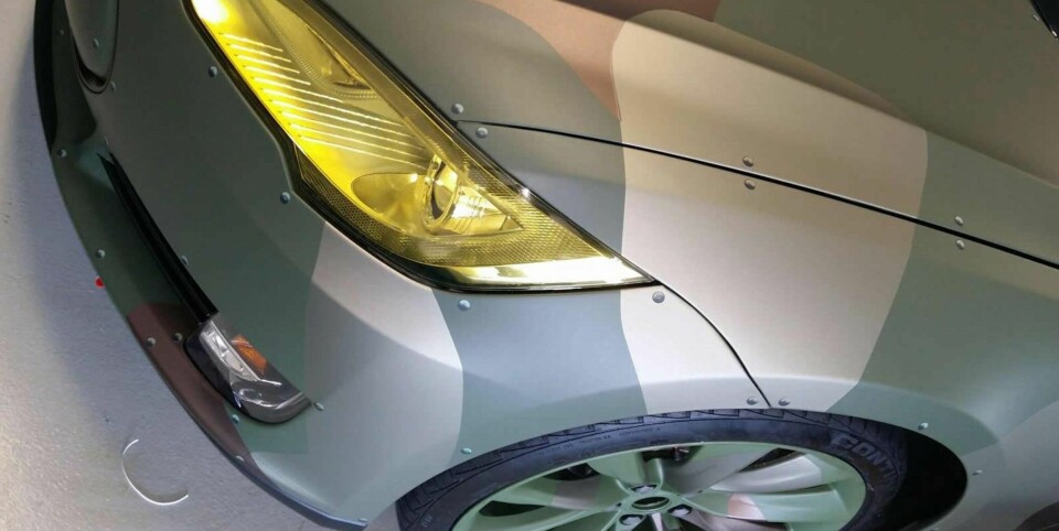 Tesla Model S Veterans Day, FOTO: Tesla/SS Customs