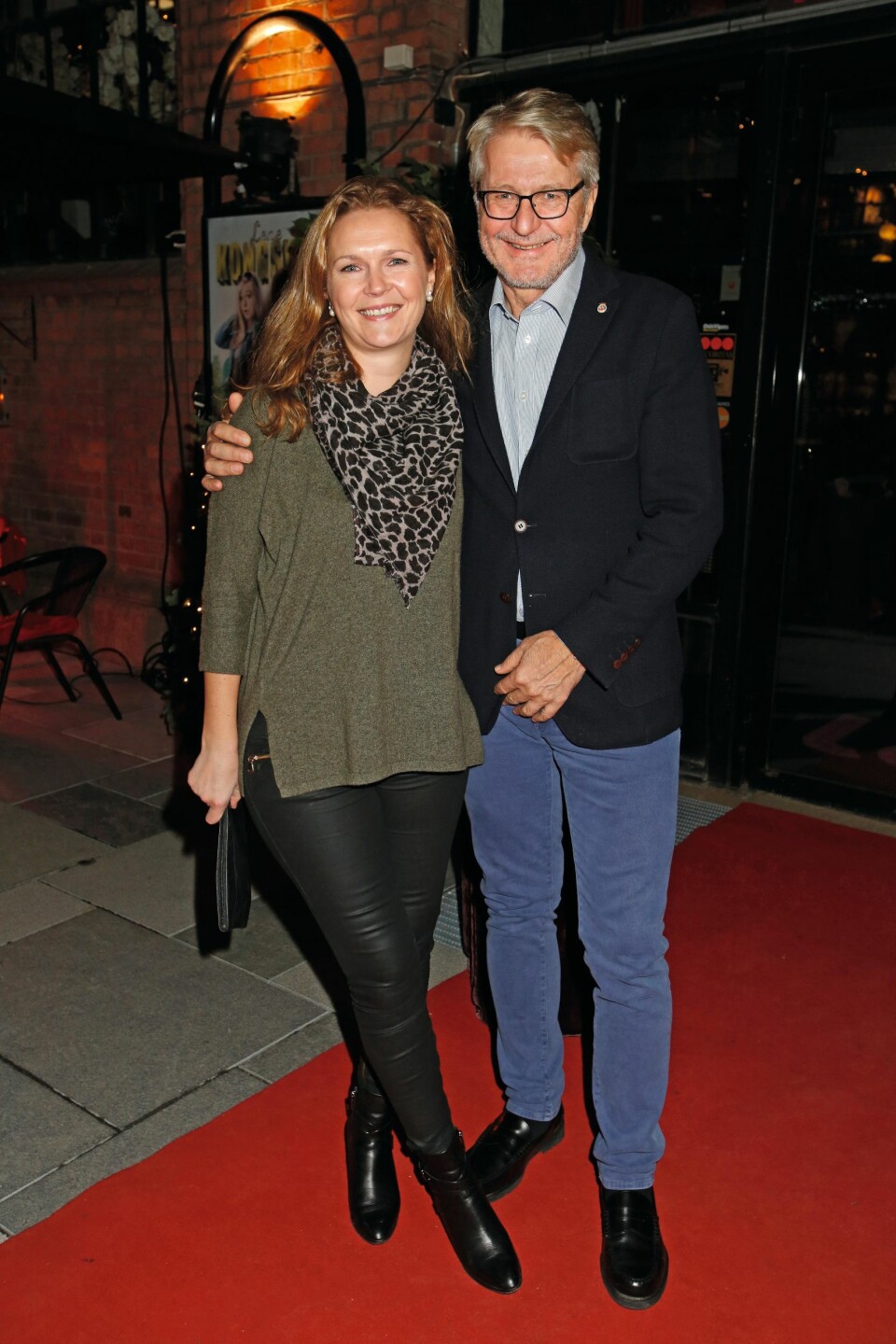 MED KONA: Siden 2010 har Fabian vært gift med partikollegaen fra Høyre, Catharina Munthe. Her er de på premiere nylig.