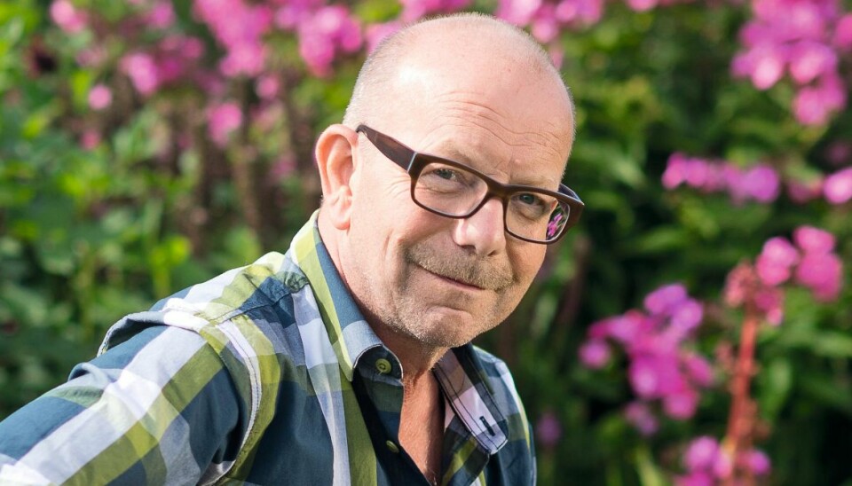 MENTALT STERK: Jonas har ikke lagt bort gitaren selv om han fikk den alvorlige MS-diagnosen. Men musikken hans har fått en ny klang.