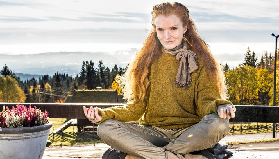 MEDITASJON: Etter mange år med skepsis mot sine spesielle evner, møter Anne-Kristine i dag det «overnaturlige» med harmonisk ro.