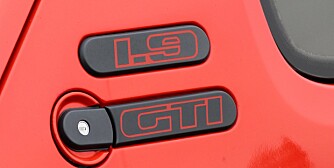 Peugeot 205 GTI vs. 208 GTI test 2013