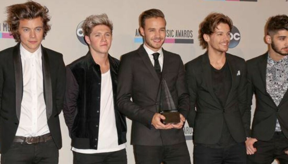 One Direction vant prisene for beste pop/rock-band og pop/rock-album.