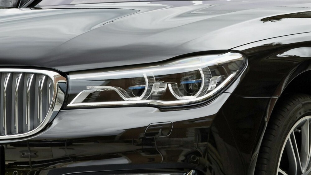 LASER: BMW 7-serie kan fås med laserlys. LASER: BMW 7-serie kan fås med laserlys.