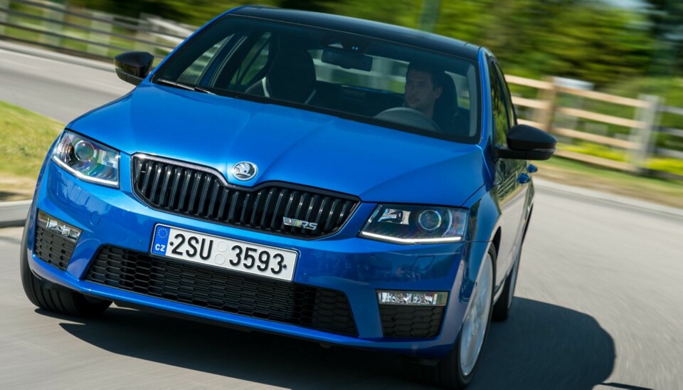 DIESELRACER: Den nye Octavia RS 2.0 TDI klarer 0 til 100 km/t på 8,1 sekunder med en toppfart på 232 km/t. FOTO: Tom Kirkpatrick