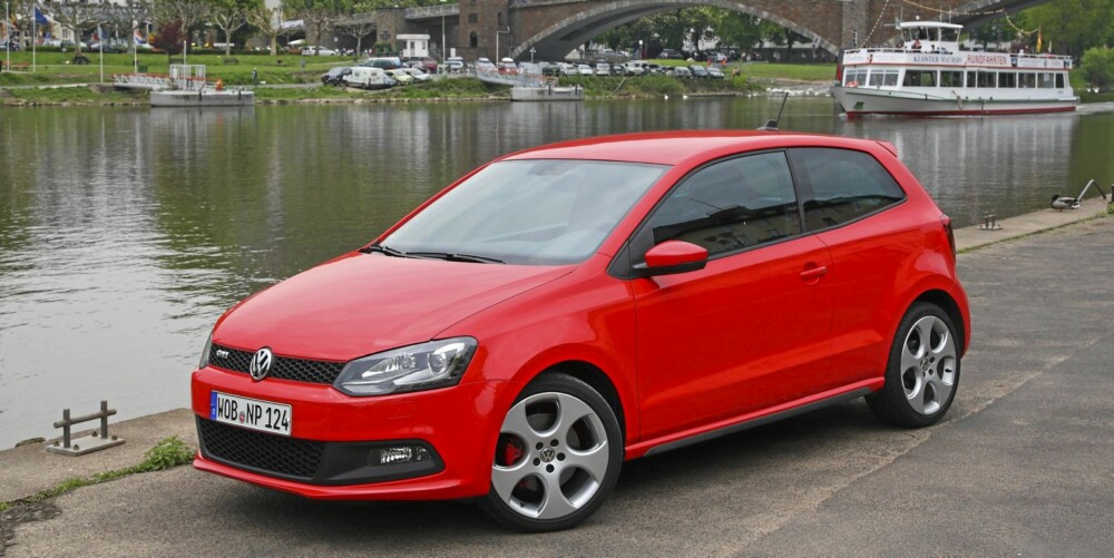 KREFTER: Under panseret ligger en 1,4-liters motor med hele 180 hk klar til innsats. Foto: VW KREFTER: Under panseret ligger en 1,4-liters motor med hele 180 hk klar til innsats. Foto: VW