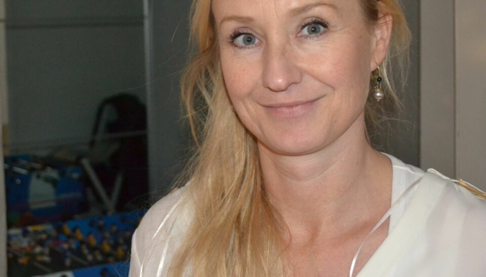 FØR MAKEOVEREN: Slik så Anne Cathrine (34) ut før Kamille sitt makeover-team tryllet med klær, hår og sminke.