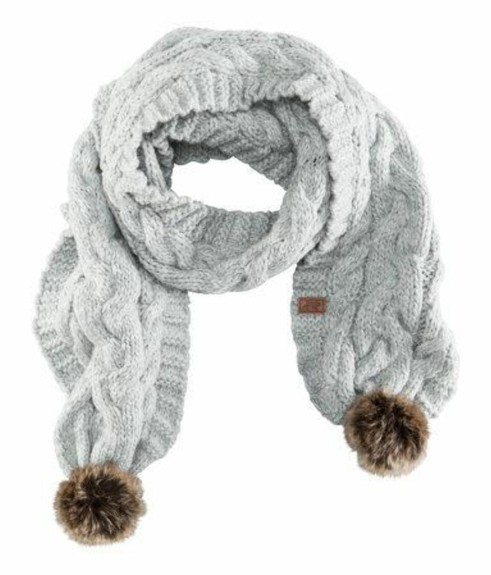 Skjerf med dusker fra H&M, kr 99,–