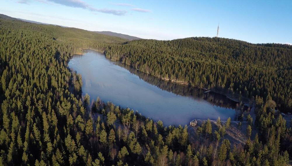 ISVANN: Vær obs når du flyr over islagte vann. Flere har rapportert om at det kan forstyrre signalene.