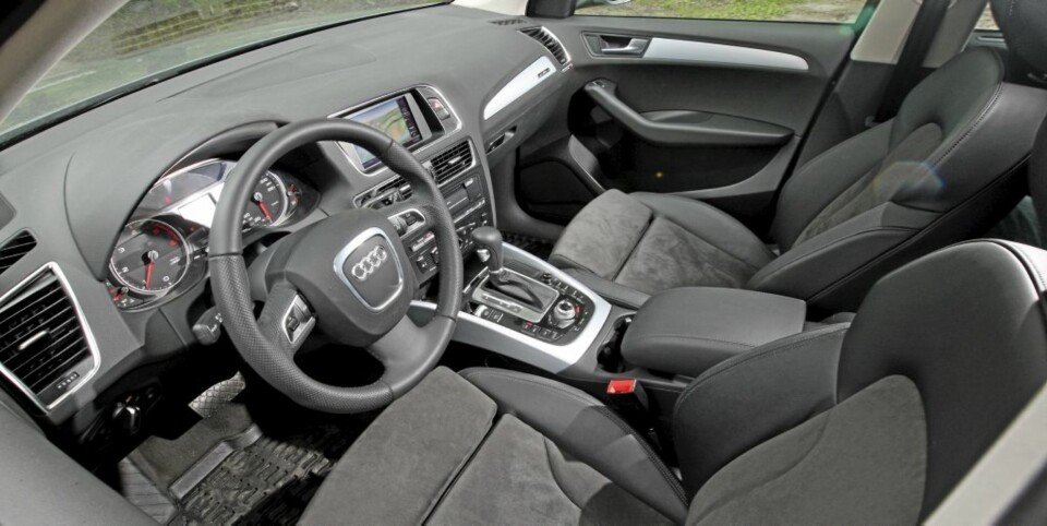 INDREFILET: Solid kvalitetsfølelse i interiøret og et flott førermiljø gir godfølelse i en brukt Audi Q5.