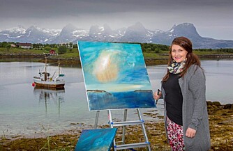 KUNSTNER: Da Hanne ble kvitt angsten, vokste det frem et ønske om å male. Hun lar seg inspirere av naturen på Helgeland.