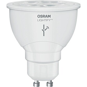 OSRAM: Denne GU10-pæren fra Osram er Zigbee-sertifisert og har vært populær å bruke med Philips Hue siden Philips sin egen GU10 er for stor for mange lamper. Nå har Philips stengt Osram ute.