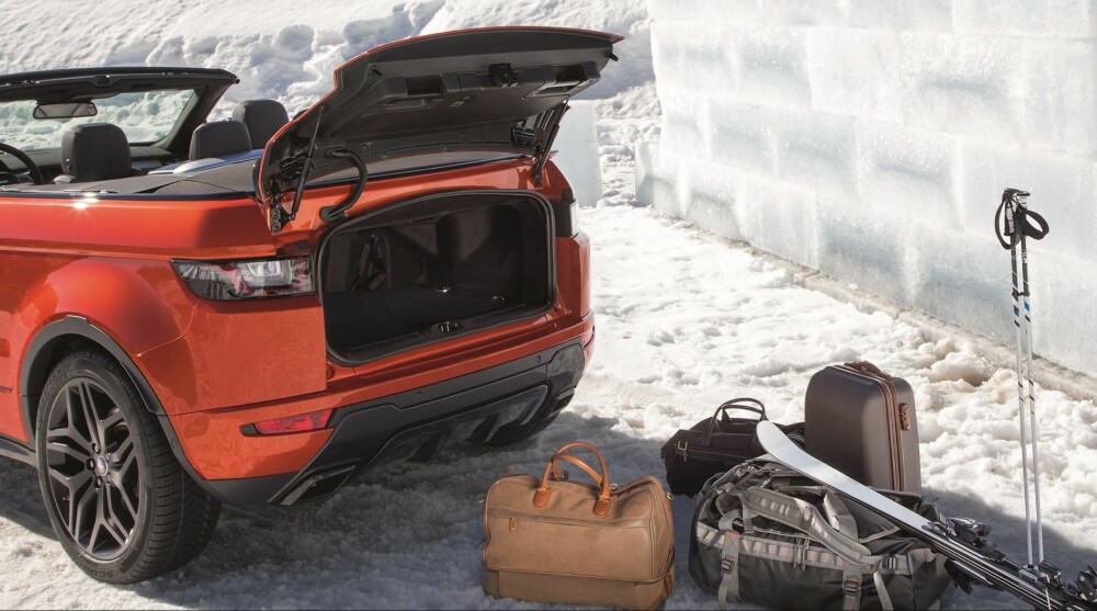 251 LITER: Bagasjerommet er på størrelse med det du finner i minibilen Volkswagen Up. 251 LITER: Bagasjerommet er på størrelse med det du finner i minibilen Volkswagen Up.