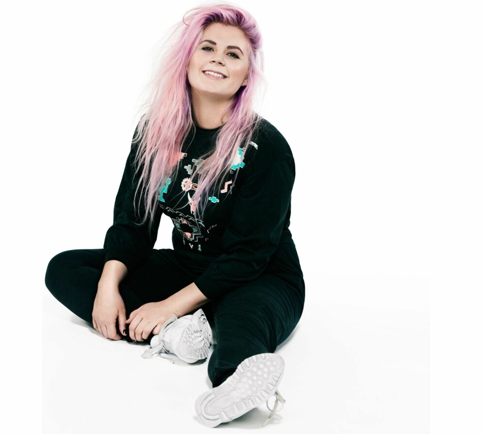 GØY MED GAMMELT: Line liker gamle ting, gamle mennesker og vintageklær. Denne jumpsuiten fra Etsy er blant favorittene i klesskapet. GØY MED GAMMELT: Line liker gamle ting, gamle mennesker og vintageklær. Denne jumpsuiten fra Etsy er blant favorittene i klesskapet.