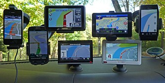 STOR TEST: NAF har sammenlignet med tradisjonllene navigasjonsenheter med naviapp-er. De ""vanlige gps-ene"" scorer høyest totalt sett blir på enkelte egenskaper slått av app-ene. FOTO: Adac