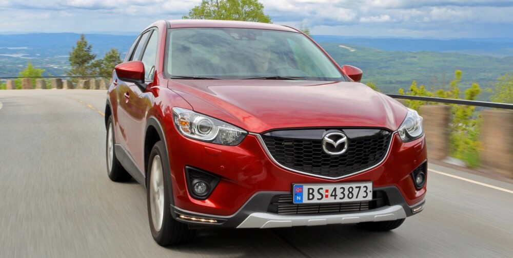 SUV: Mazda CX-5 er Norges nest mest solgte bil. De flest velger diesel, og det gjør vi også. FOTO: Terje Bjørnsen