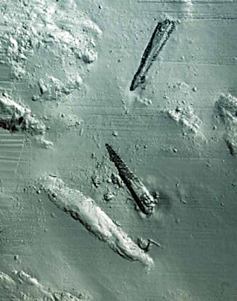 Dette sonarbildet viser restene av U-864, som ligger omtrent 150 meter fra posisjonen der ubåten sank etter torpedotreff. Det er ikke funnet levninger fra mannskapet.