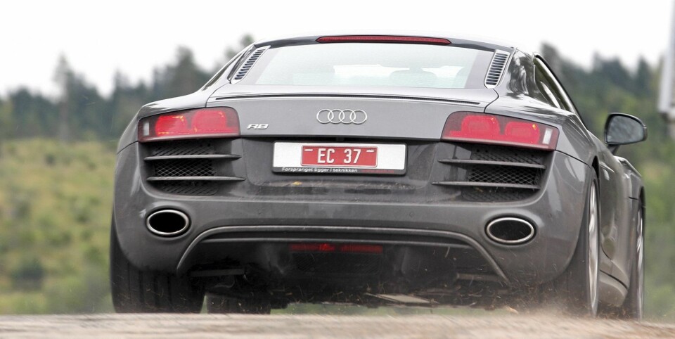 ITALIENSKE ANER: Audi R8 deler en god del med Lamborghini Gallardo. Lyden er blant elementene som fører tankene til støvellandet.