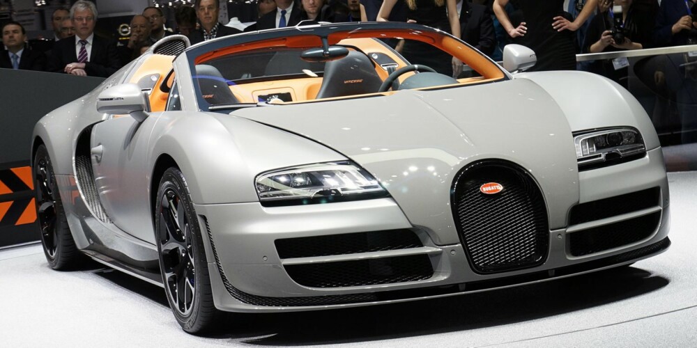 RIVALEN: Bugatti Veyron 16.4 Grand Sport. FOTO: Bugatti RIVALEN: Bugatti Veyron 16.4 Grand Sport. FOTO: Bugatti