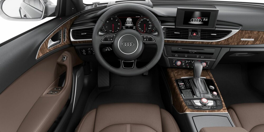BOMBESIKKERT: Interiøret i A6 og A6 Allroad setter normen for storbilklassen når det gjelder kvalitetsfølelse. FOTO: Audi BOMBESIKKERT: Interiøret i A6 og A6 Allroad setter normen for storbilklassen når det gjelder kvalitetsfølelse. FOTO: Audi