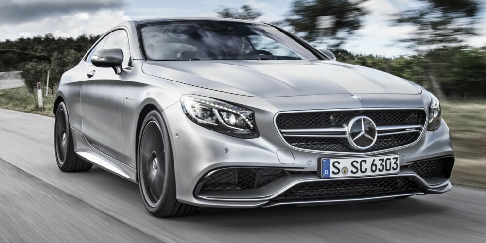 FETE SAKER: Vi har prøvekjørt AMG-versjonen med en 5,5-liters biturbo V8-er som yter 585 hk og 900 Nm. FETE SAKER: Vi har prøvekjørt AMG-versjonen med en 5,5-liters biturbo V8-er som yter 585 hk og 900 Nm.