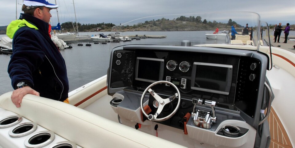 CUSTOM: Båten har sterke custominnslag, og der er derfor lite sannsynlig at ender opp med samme farge som naboen. FOTO: Egil Nordlien, HM Foto