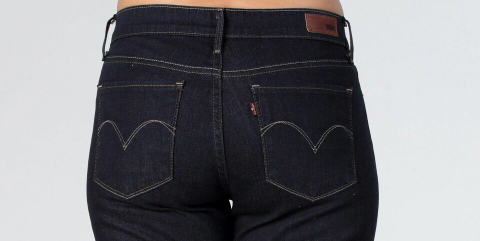 JEANS TIL STOR RUMPE: Gå for en bukse i en mørkere vask!